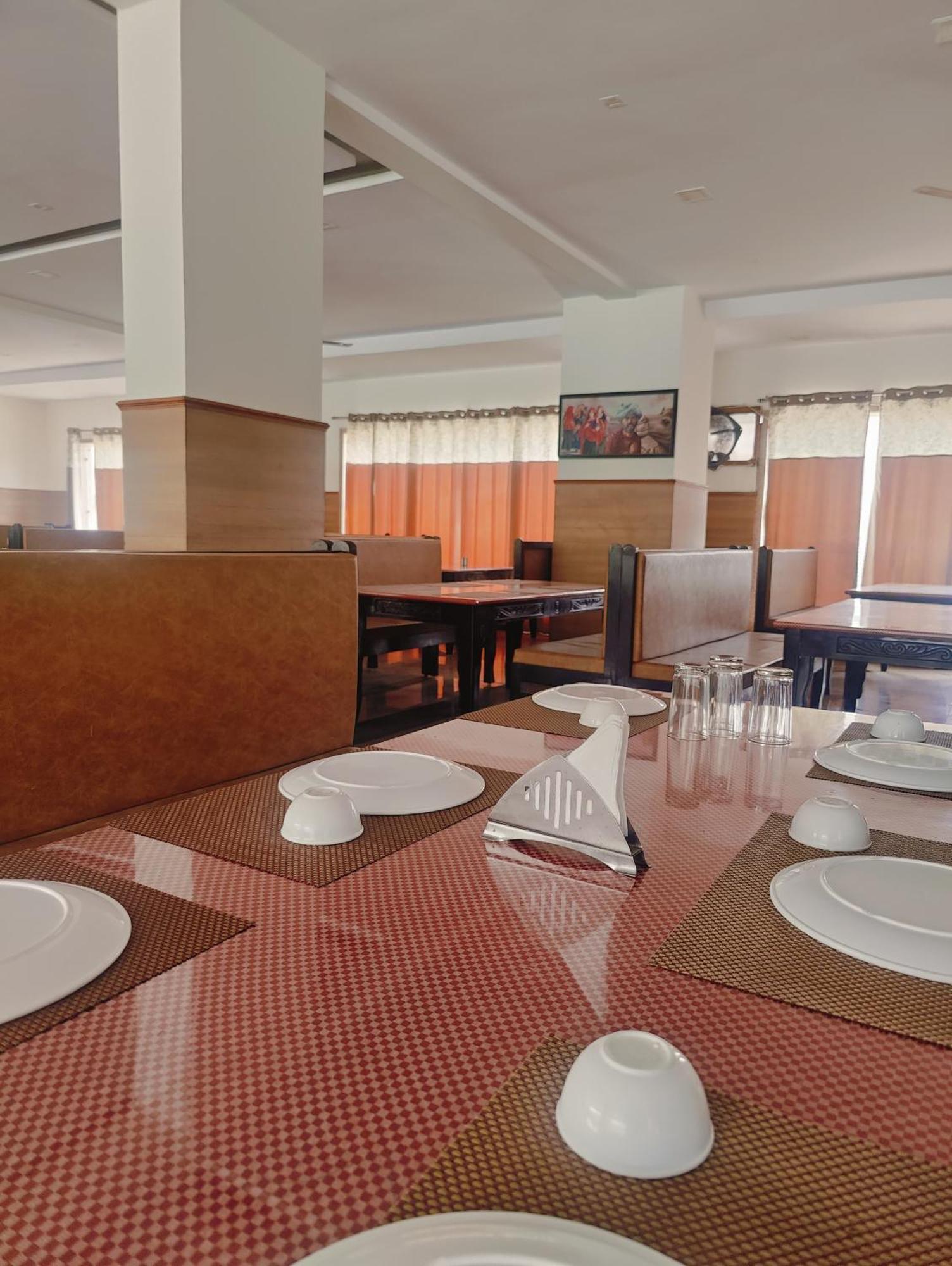 Hotel White Lotus Dungarpur 外观 照片